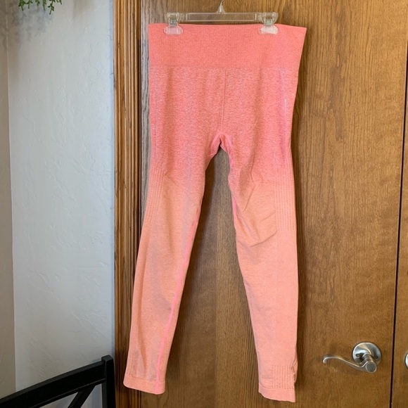 Gymshark Ombré Set (Sz. M) - Picture 4 of 9